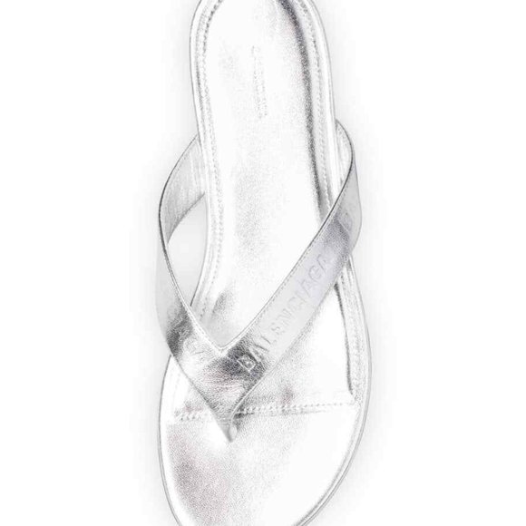Balenciaga Metallic Thong Flat Sandals Silver Size 38.5 8.5 US - Picture 3 of 9